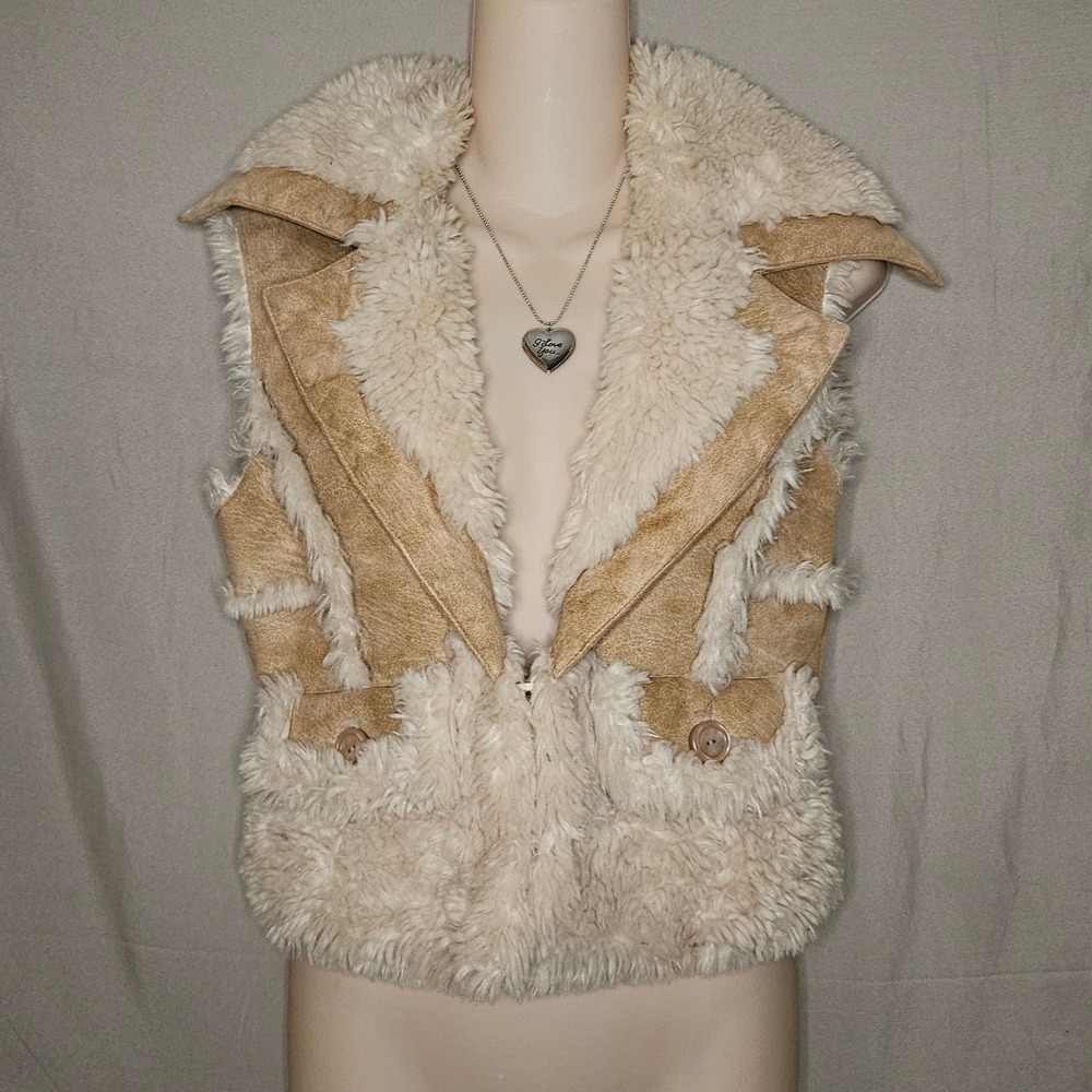 Bebe‎ Faux Fur Suede Vest